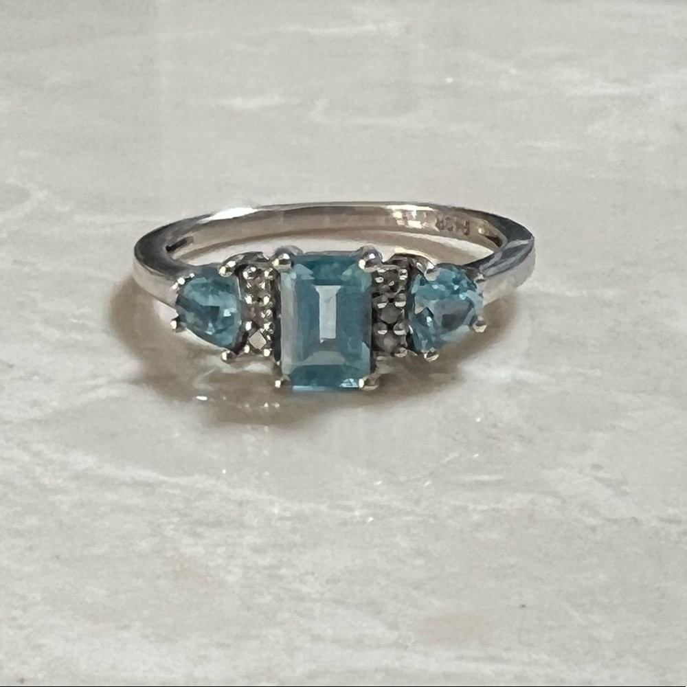 Blue Topaz 3 Stone Ring Size 6.75